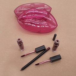 نمایش جزئیات برای بروکن باکس پک شیشه ای طرح لب هدی بیوتی Huda Beauty تصویر بروکن باکس پک شیشه ای طرح لب هدی بیوتی Huda Beauty