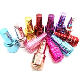 لاک کرومی هدی بیوتی HUDABEAUTY لاک کرومی هدی بیوتی HUDABEAUTY