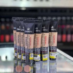 کرم پودر مات گابرینی 24 ساعته مدل Derma با حجم 40 میل Gabrini Derma Maku-Up Cover کرم پودر مات گابرینی 24 ساعته مدل Derma با حجم 40 میل Gabrini Derma Maku-Up Cover