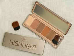 نمایش جزئیات برای پالت هایلایتر شاین یوشاس USHAS تصویر پالت هایلایتر شاین یوشاس USHAS