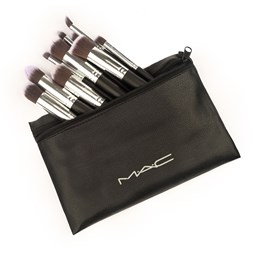 نمایش جزئیات برای ست براش 10 عددی کیفی مک MAC تصویر ست براش 10 عددی کیفی مک MAC