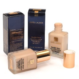 نمایش جزئیات برای کرم پودر استی لودر اصل مدل Double wear تصویر کرم پودر استی لودر اصل مدل Double wear